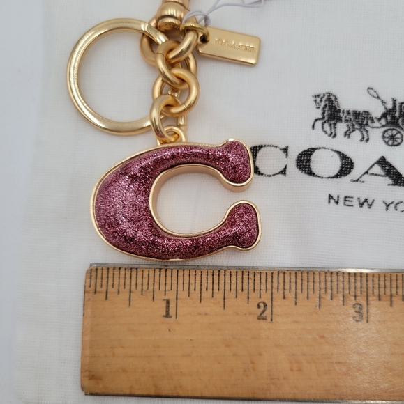 💥NWT💥 Coach "C" Bag Charm - Picture 4 of 6